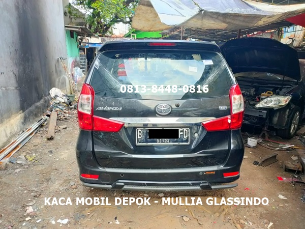 Kaca Belakang Avanza Xenia di Depok Bogor