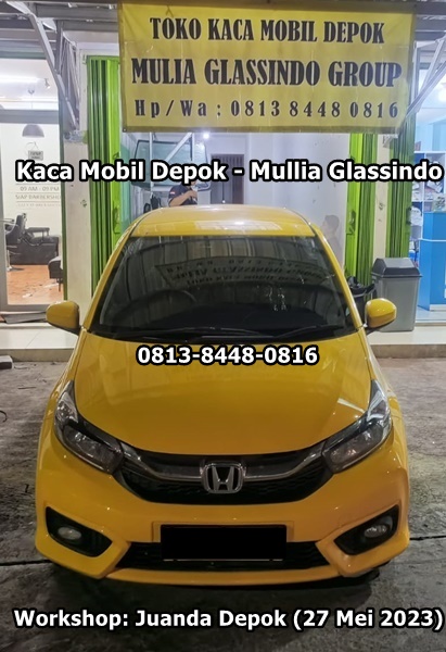 Kaca Mobil Depan Honda Brio Depok