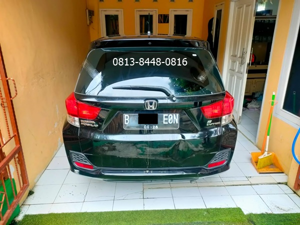 ganti kaca belakang honda mobilio di depok