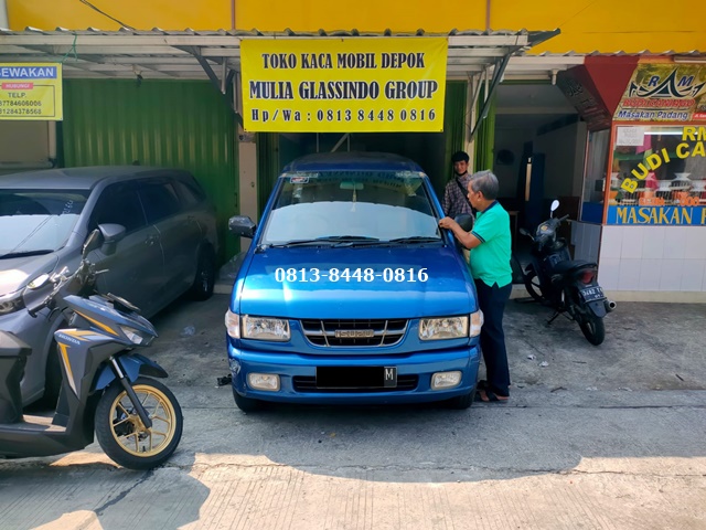ganti kaca depan isuzu panther di depok
