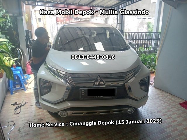 Kaca Depan Mitsubishi Xpander di Depok